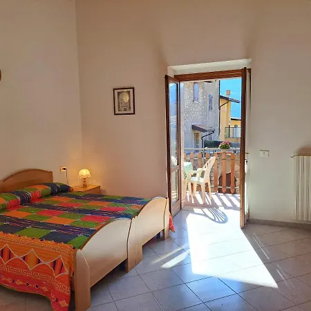 Апартаменты Bonaventura 12345 Gardola Centro Storico