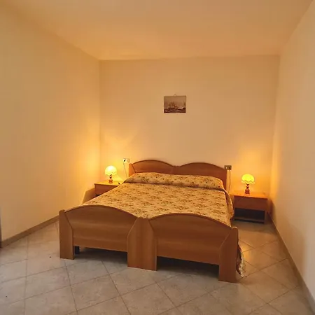 Daire Bonaventura 12345 Gardola Centro Storico Tignale
